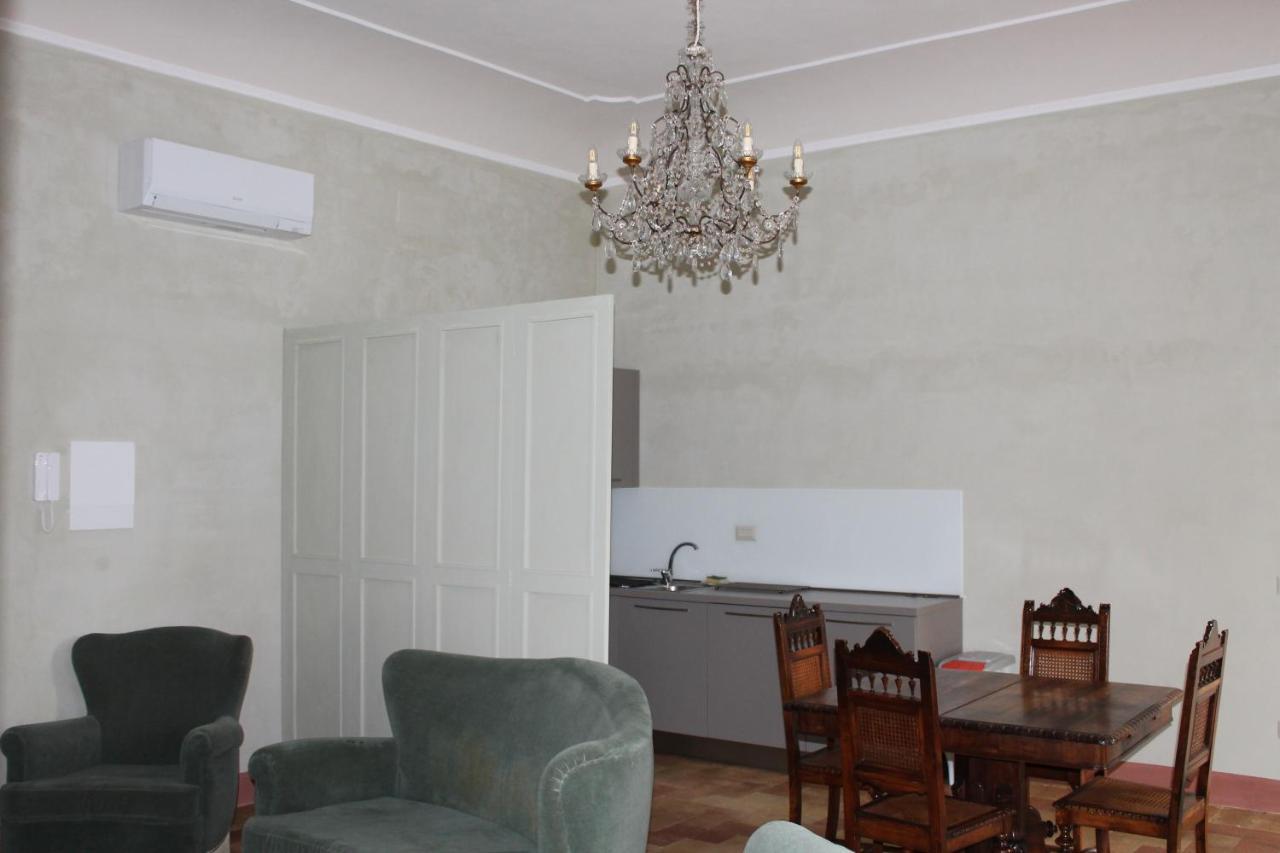 Palazzo Trevisani Apartment Porto San Giorgio Exterior photo