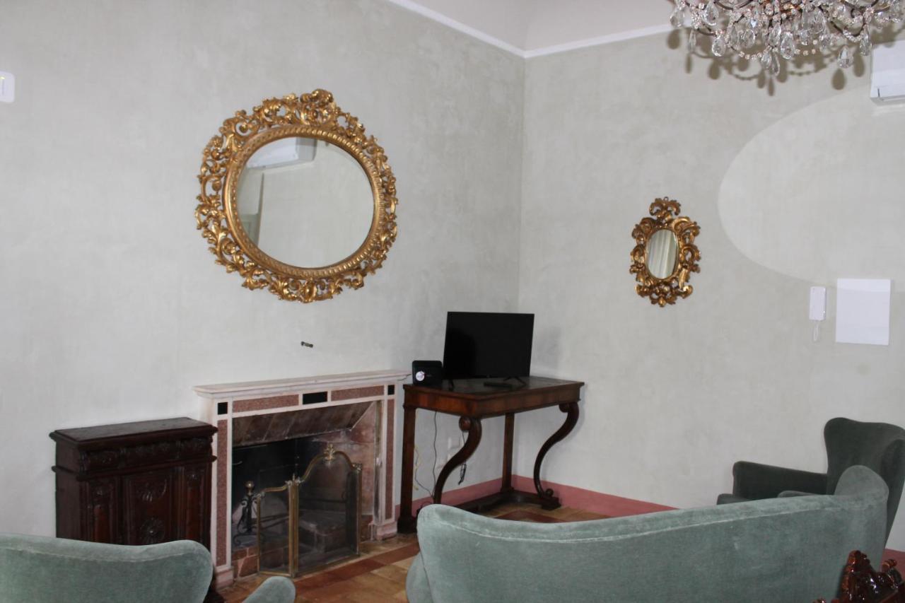 Palazzo Trevisani Apartment Porto San Giorgio Exterior photo